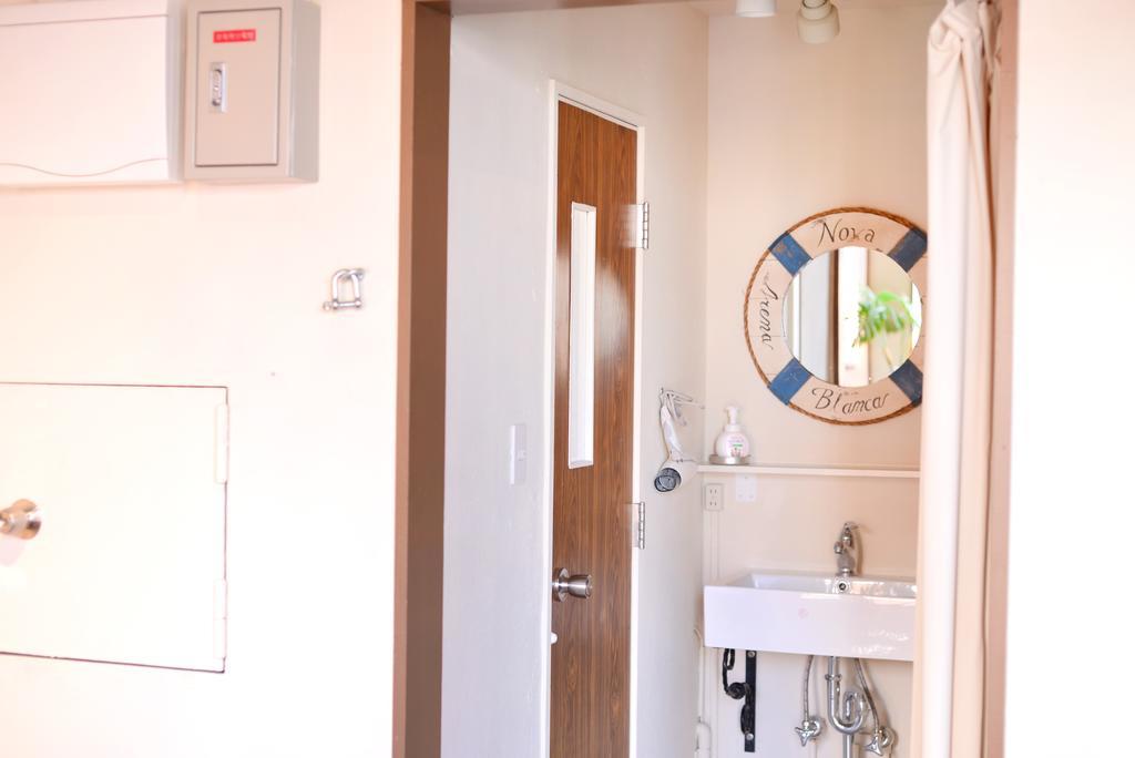Guest House Kala Наха Екстериор снимка